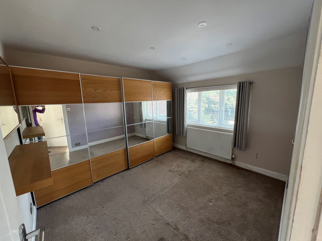 RESI – Flat 2b, Ivy Crescent