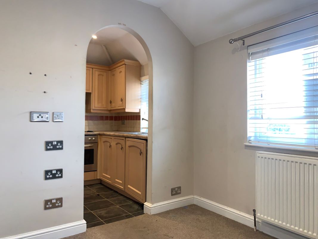 RESI – Flat 2b, Ivy Crescent