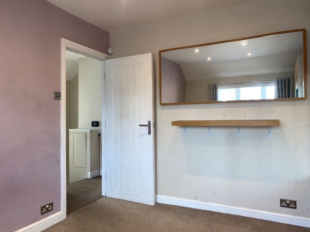 RESI – Flat 2b, Ivy Crescent