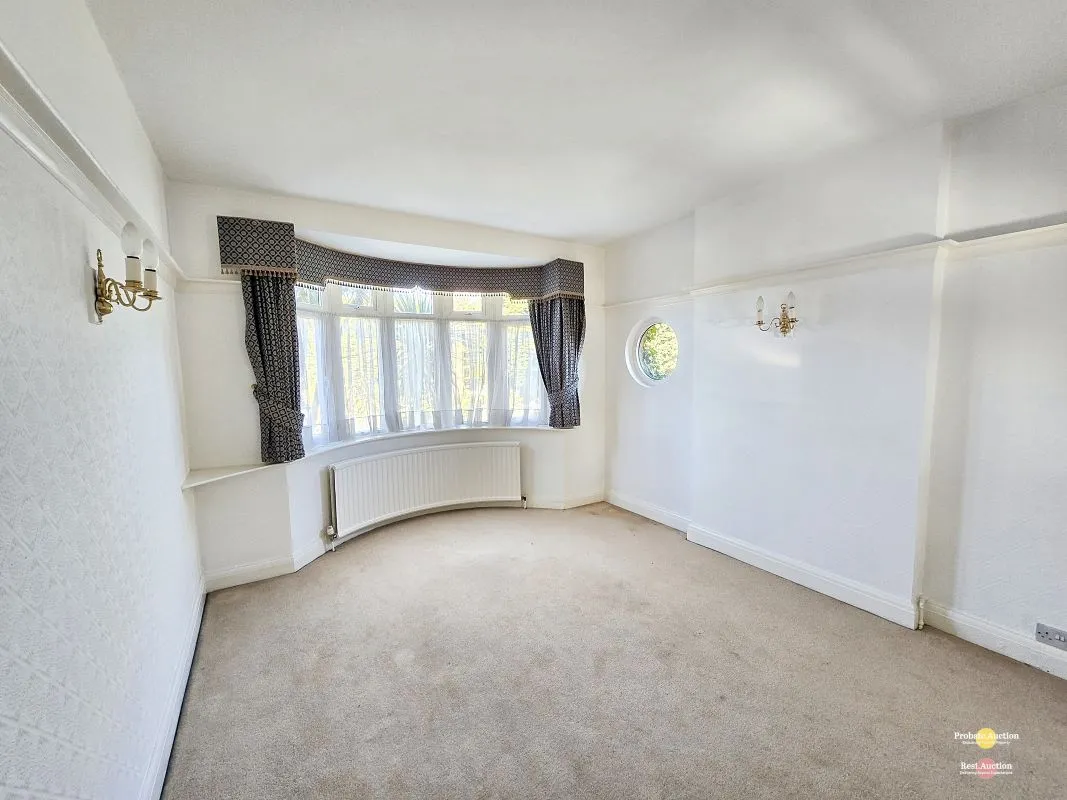 RESI – 1 Beeston Fields Drive