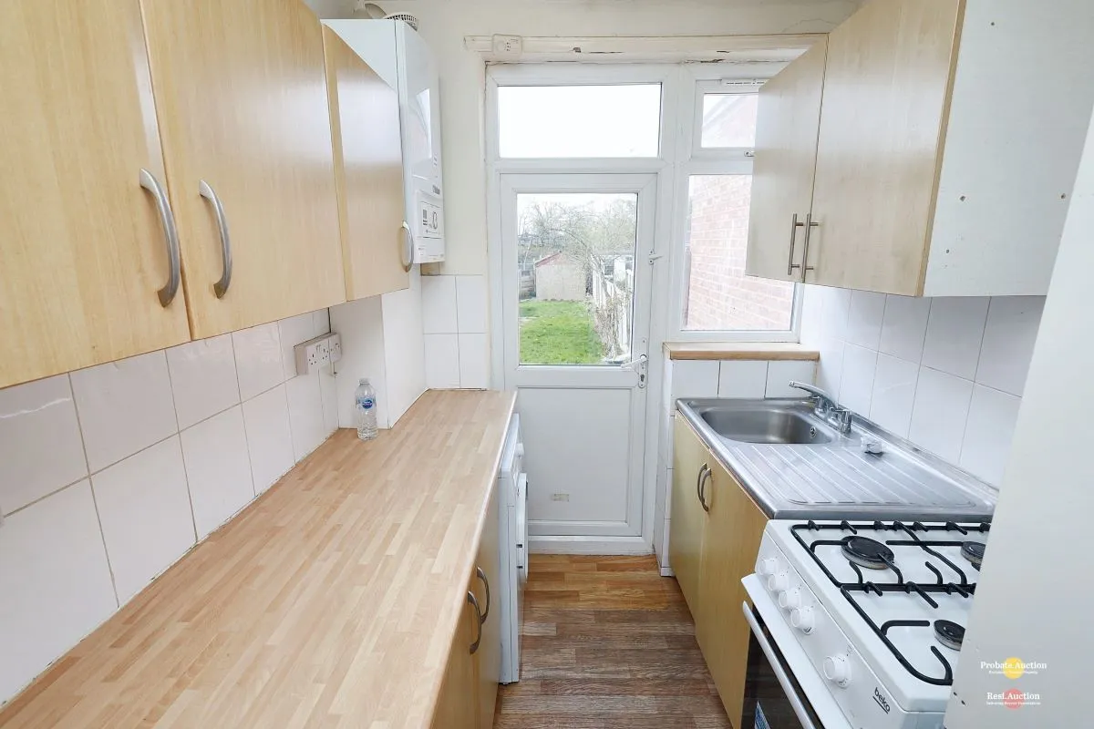 RESI – 79 Turner Road