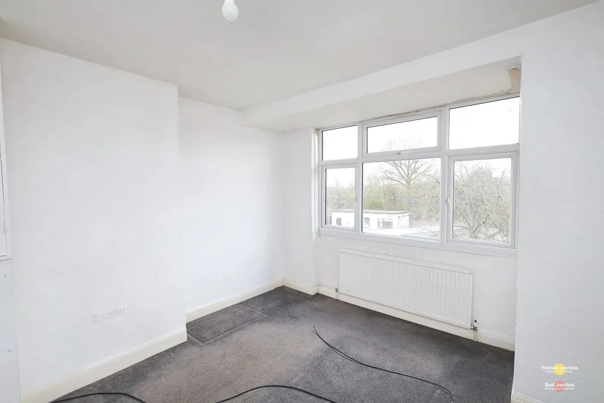 RESI – 79 Turner Road