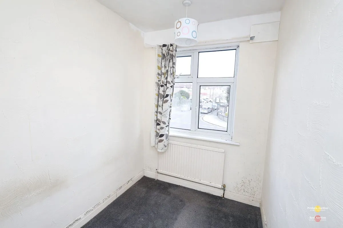 RESI – 79 Turner Road