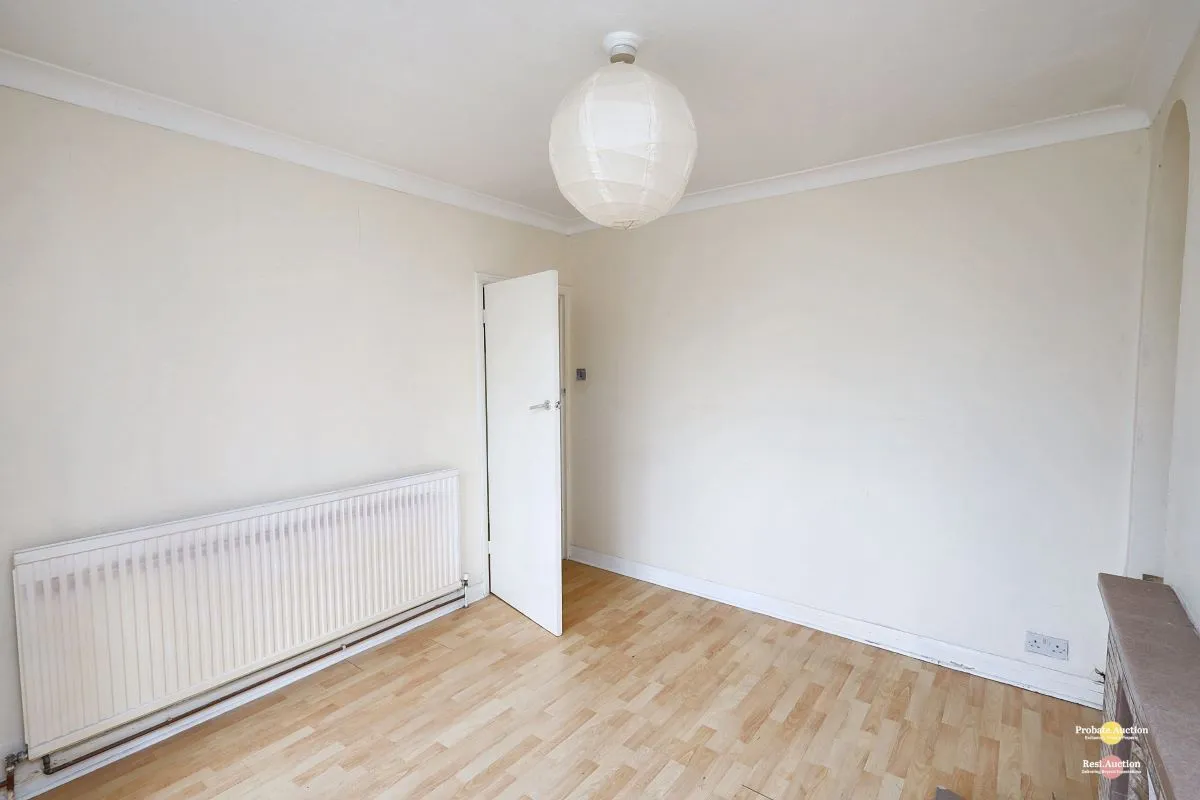 RESI – 79 Turner Road