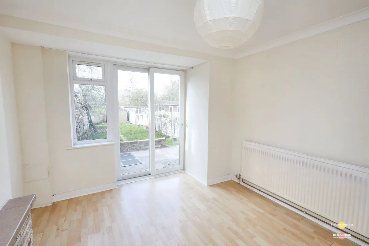 RESI – 79 Turner Road