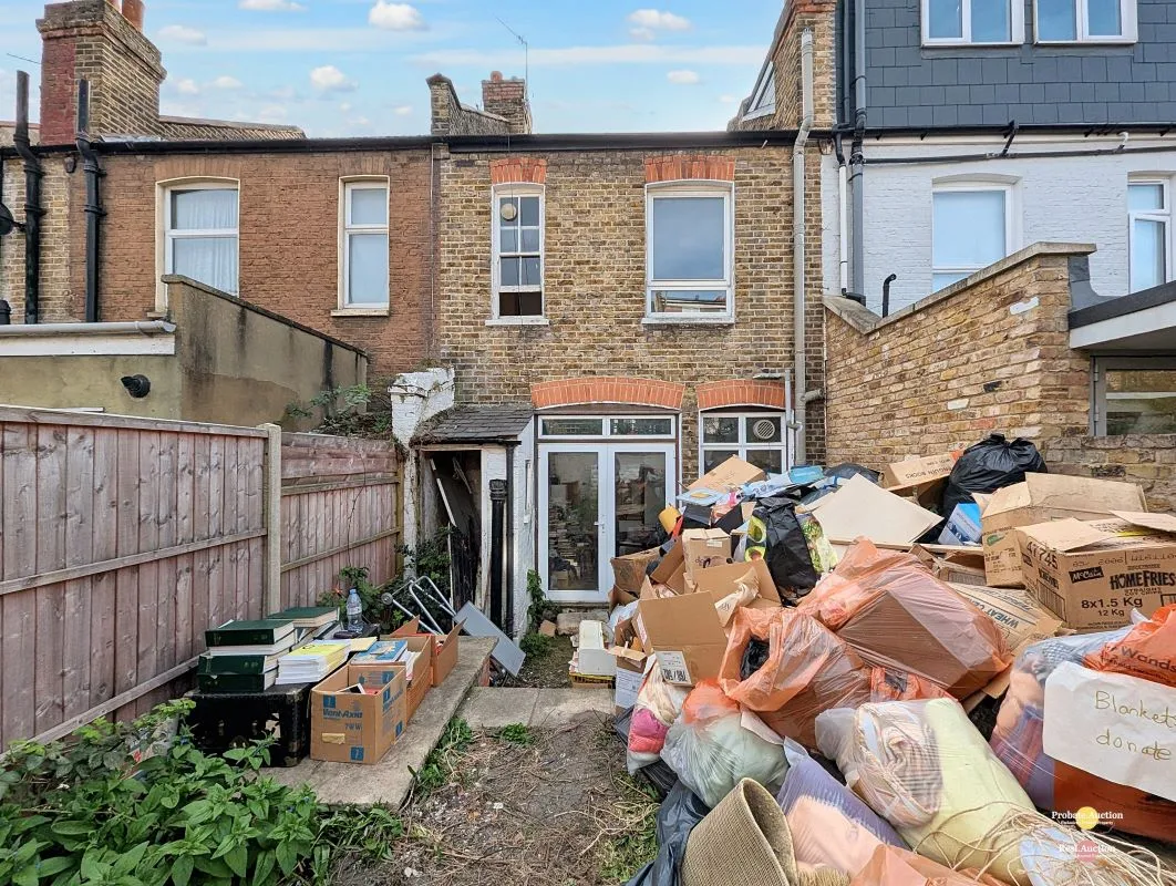 151 Gassiot Road