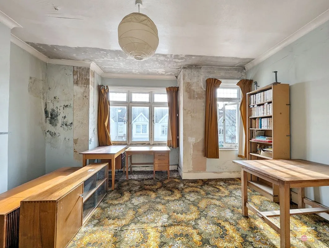 151 Gassiot Road