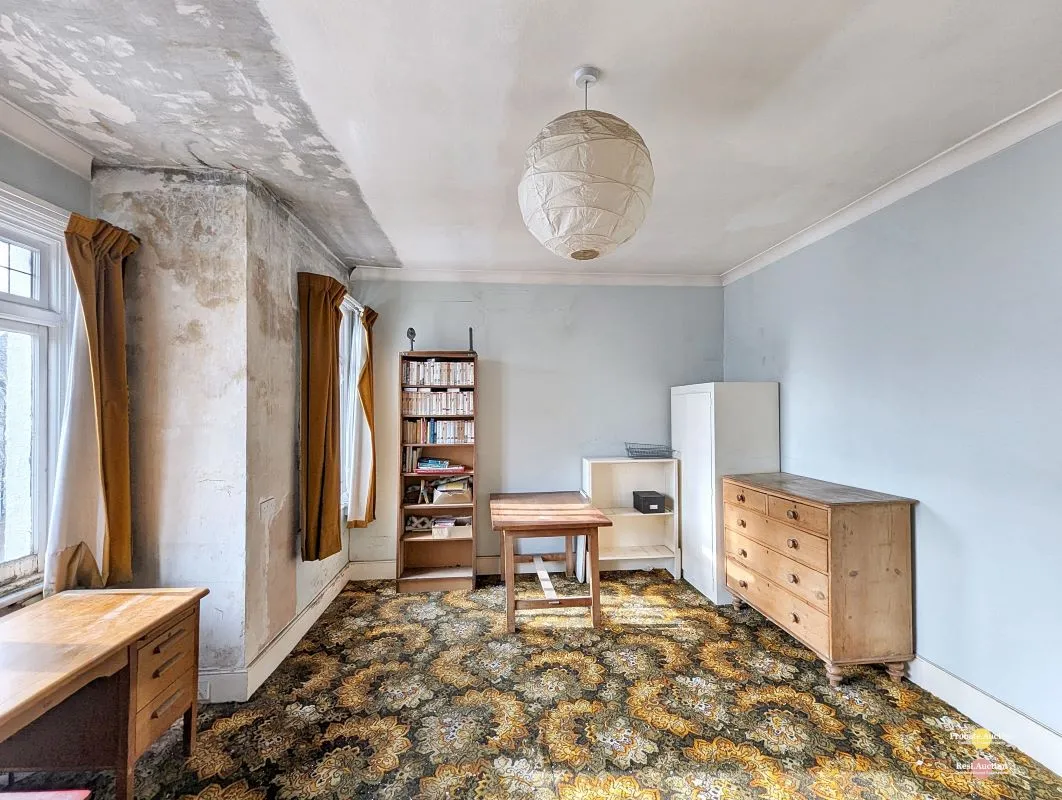 151 Gassiot Road