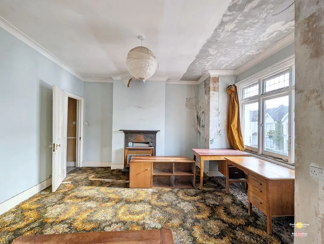 151 Gassiot Road