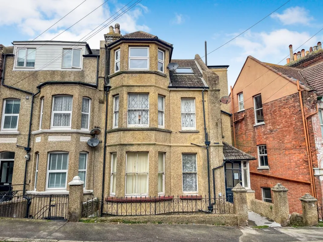 Flat 2, 13 Milward Road