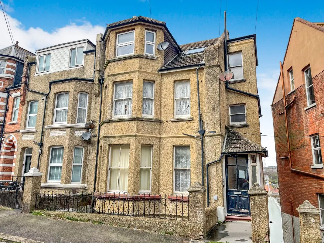 Flat 2, 13 Milward Road