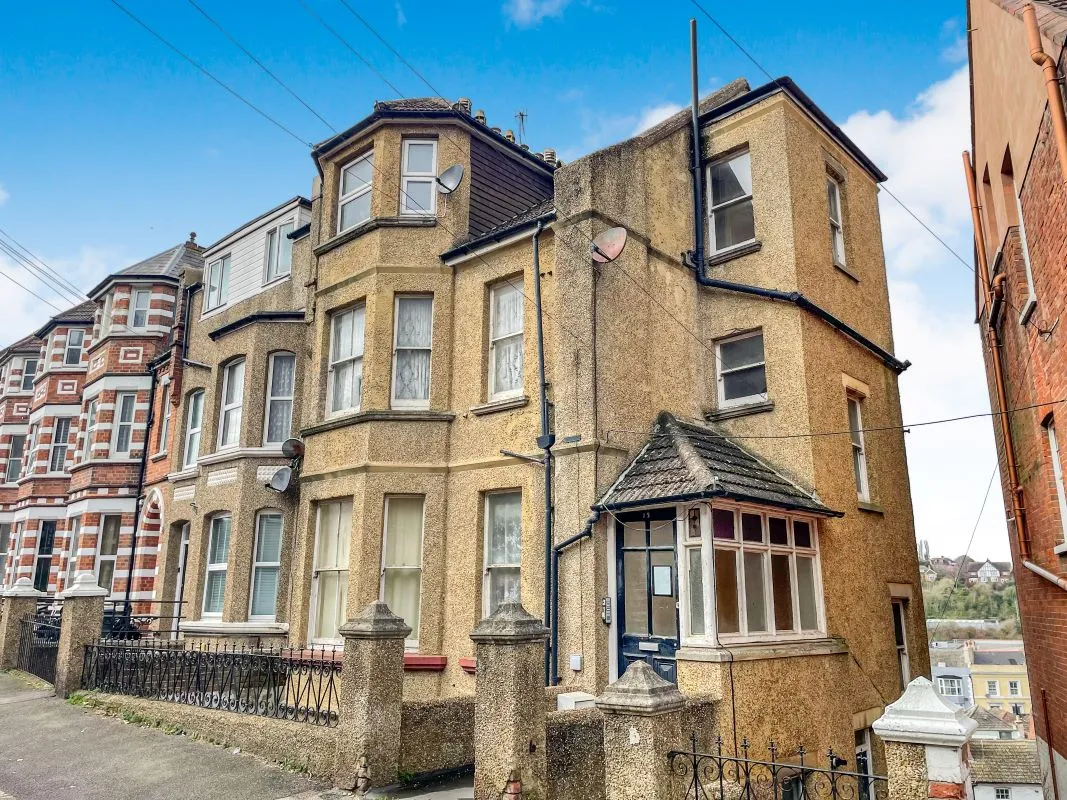 Flat 2, 13 Milward Road