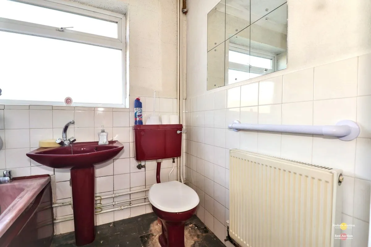20 Manston Road