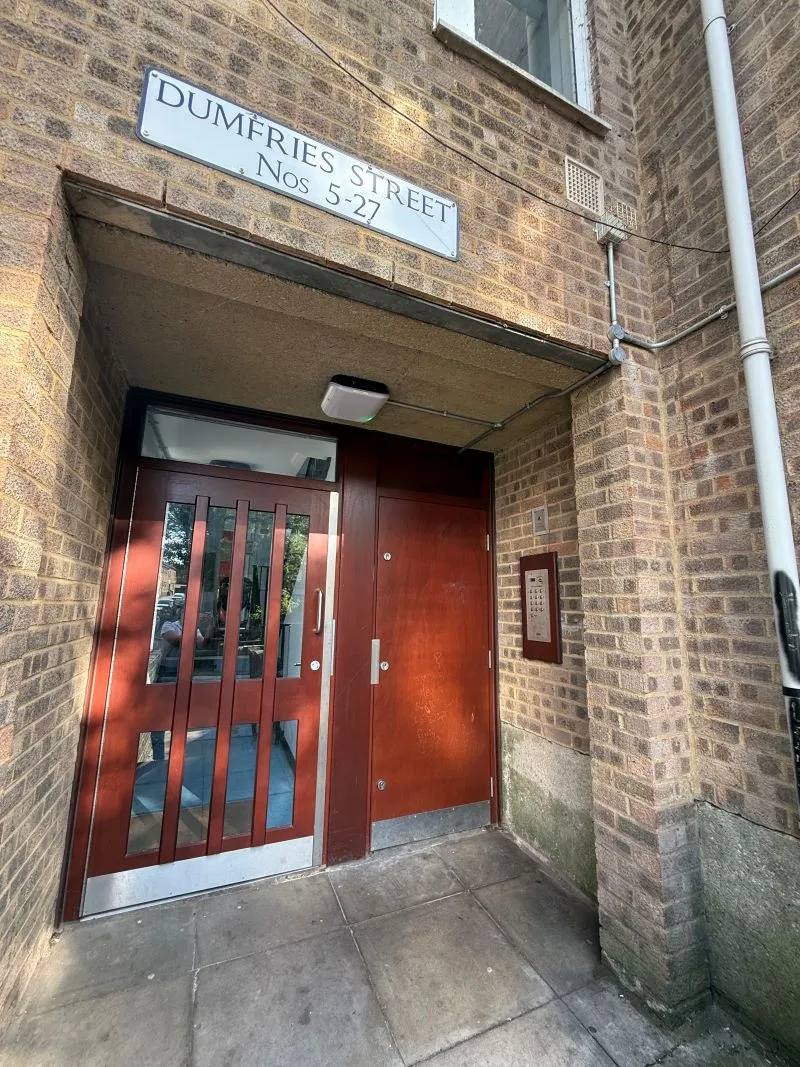 7 Dumfries Street