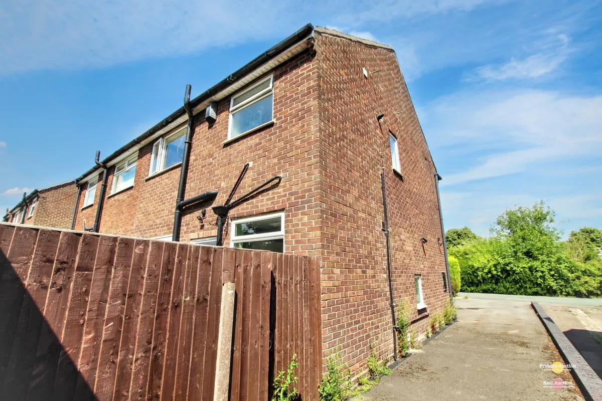 207 Talke Road, Chesterton, Newcastle, Staffordshire, ST5 7NL