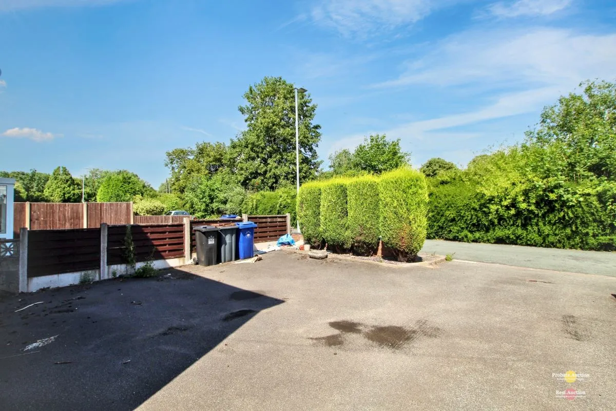 207 Talke Road, Chesterton, Newcastle, Staffordshire, ST5 7NL