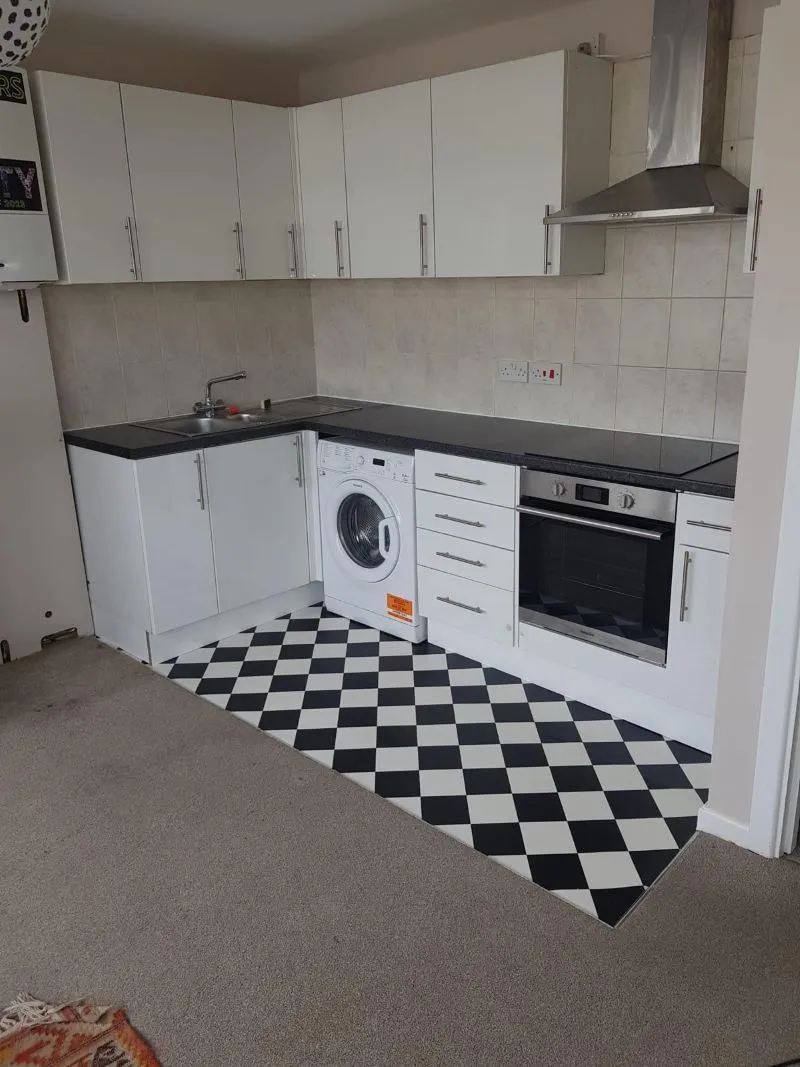Swanwick Close, Greater London, Putney, SW15 4EF - Online Auctions