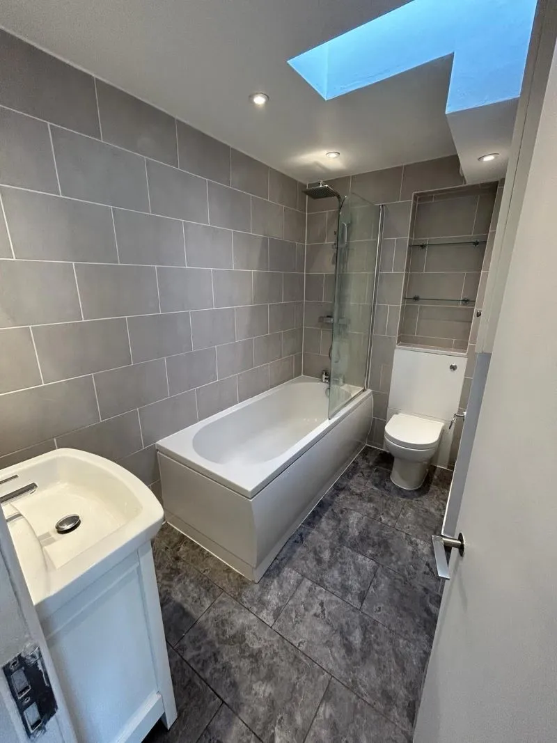 Swanwick Close, Greater London, Putney, SW15 4EF - Online Auctions