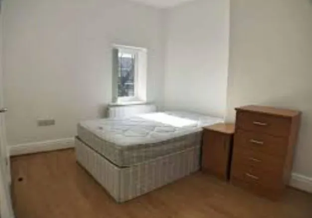 Smithdown Road, Liverpool, L15 5AH - Online Auctions