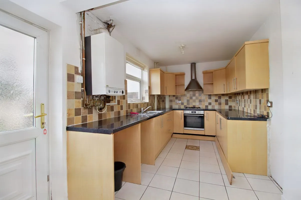 Garway, Liverpool, Merseyside, L25 5LP - Online Auctions