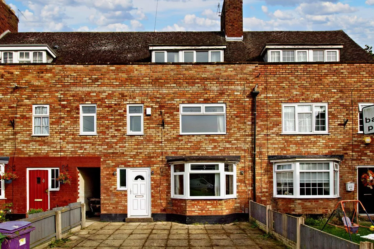 Garway, Liverpool, Merseyside, L25 5LP - Online Auctions