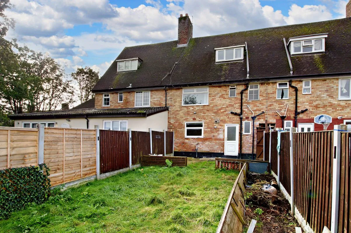 Garway, Liverpool, Merseyside, L25 5LP - Online Auctions