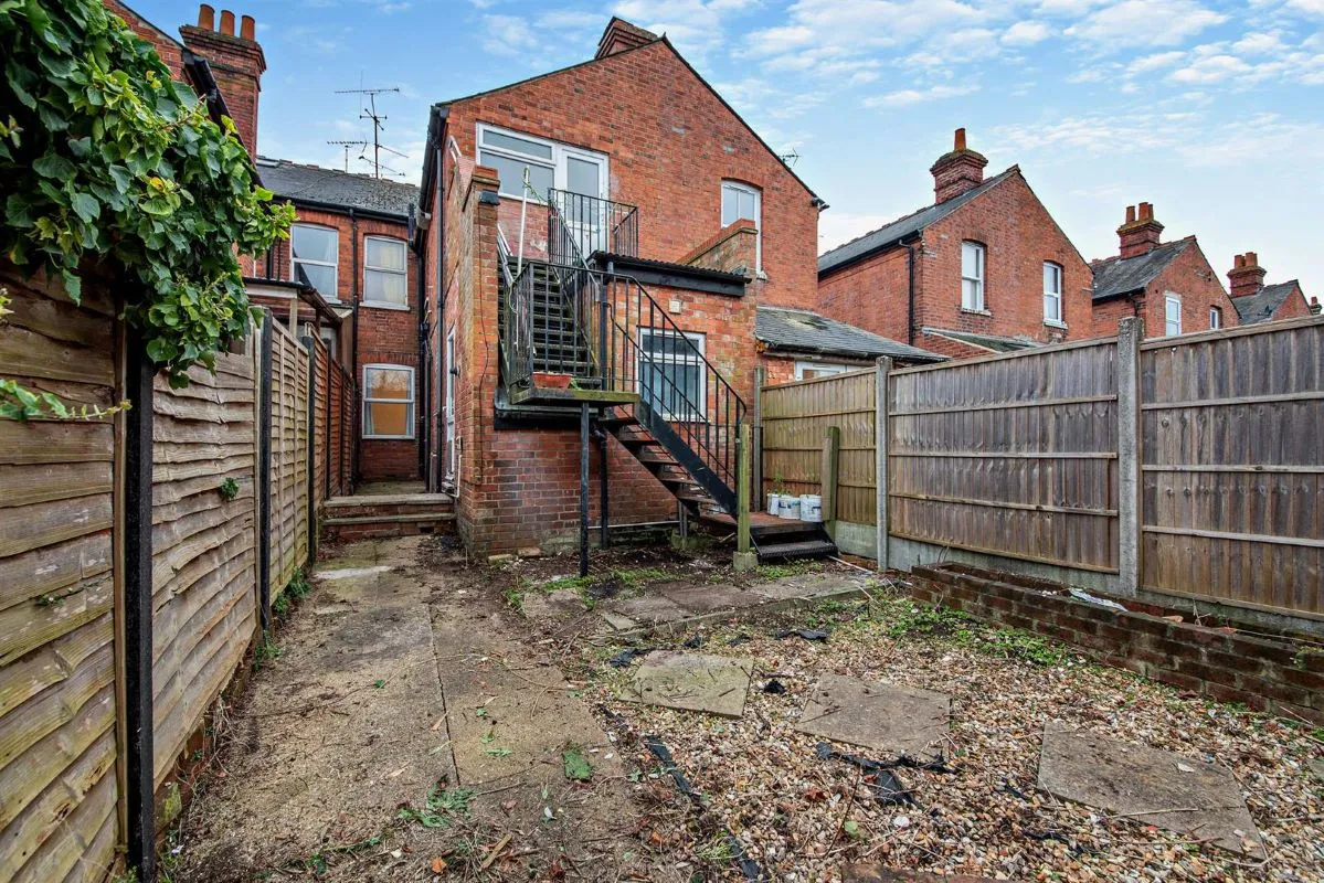 London Road, Reading, Reading, RG1 3PE - Online Auctions