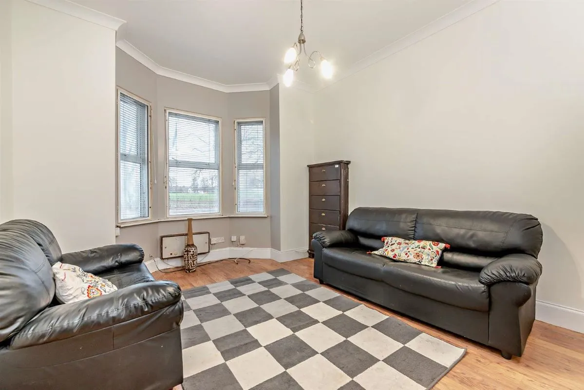 London Road, Reading, Reading, RG1 3PE - Online Auctions