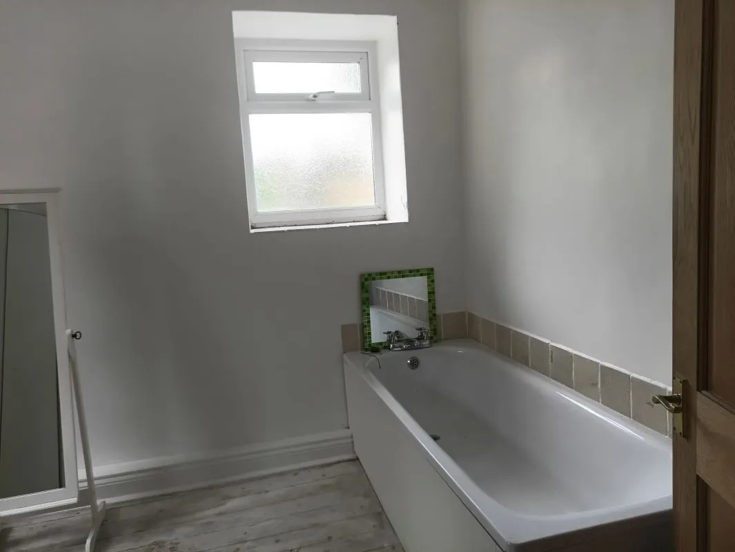 Lot 150 - 12 Rosehill Terrace, Swansea, West Glamorgan, SA1 6JN