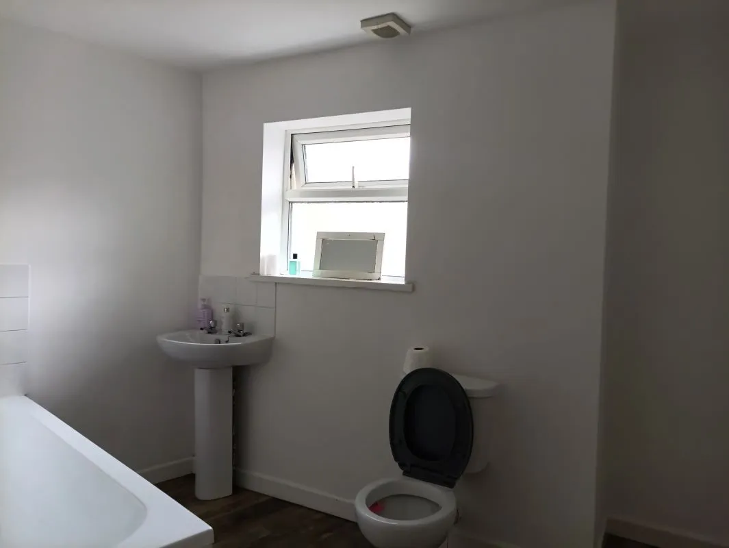 Lot 156 - 14 George Street, Neath, West Glamorgan, SA11 1TT