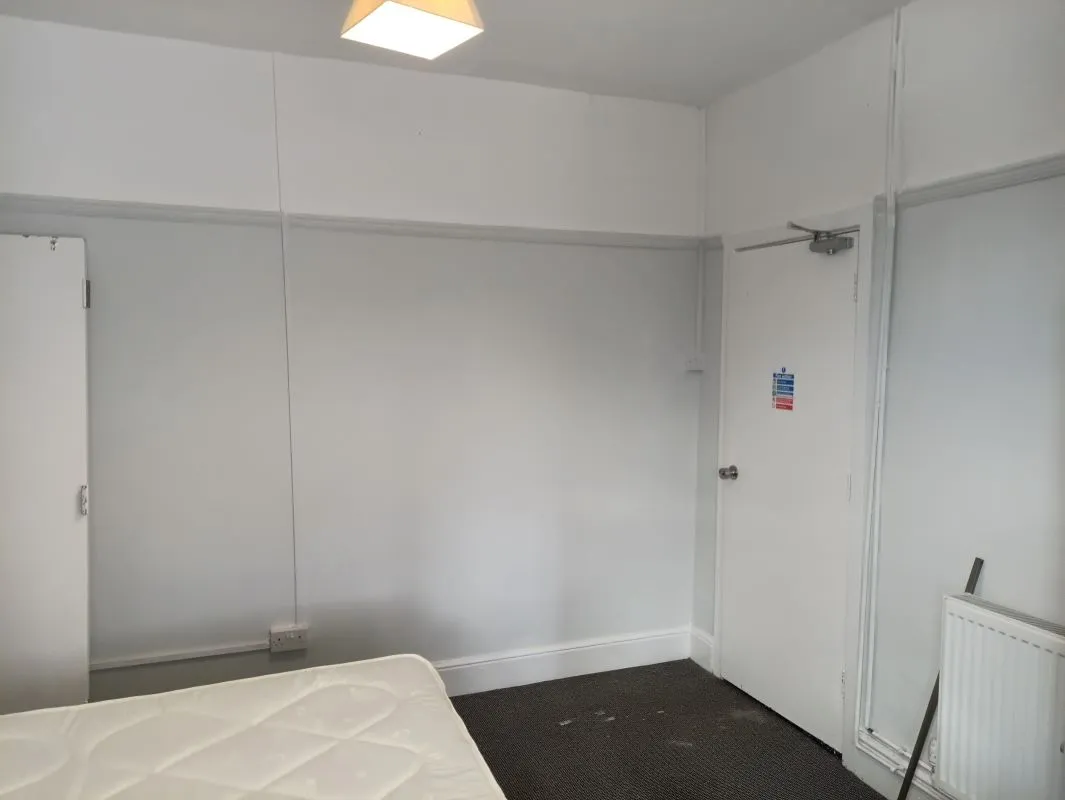 Lot 157 - 15 Seaview Terrace, Swansea, West Glamorgan, SA1 6FE