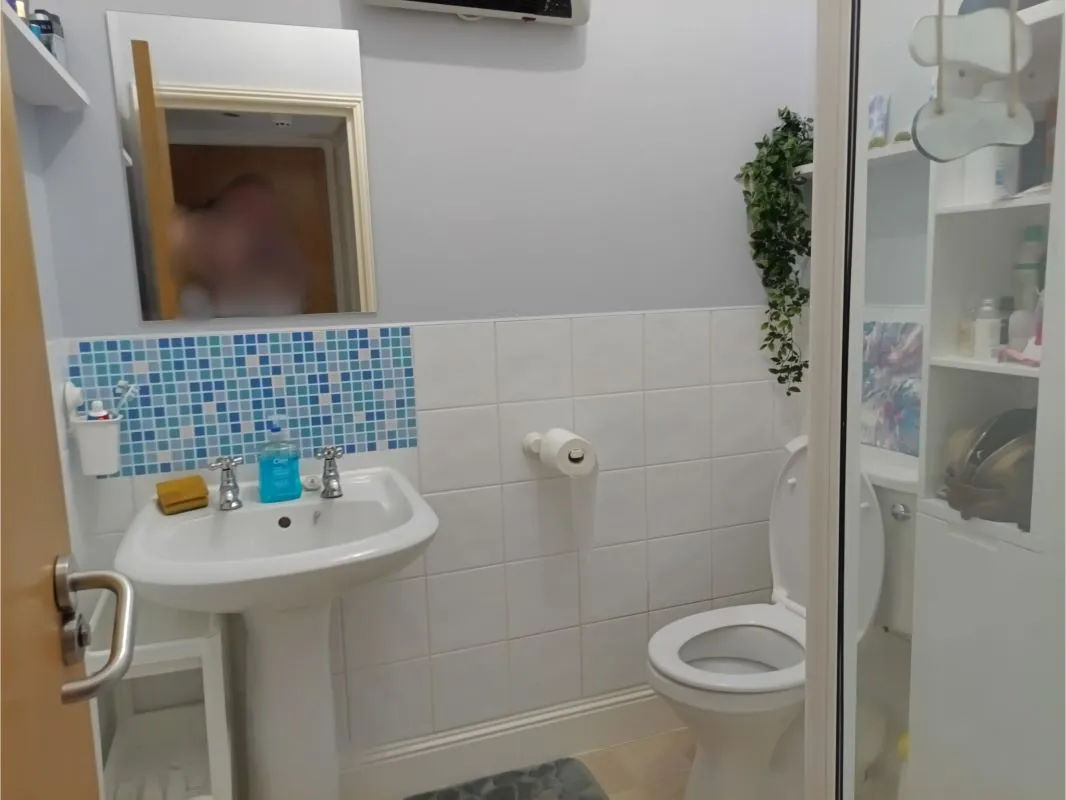 Lot 131 - Pembroke Buildings, 31 Cambrian Place, Swansea, West Glamorgan, SA1 1RL