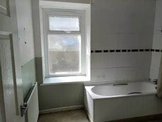 Lot 135 - 9 Norton Terrace, Glyncorrwg, Port Talbot, West Glamorgan, SA13 3AN