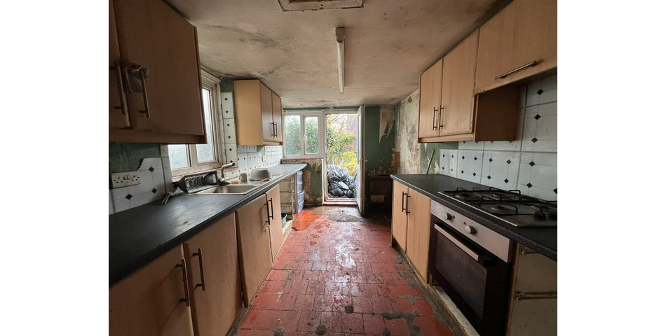  Two Bedroom Terraced House in Need of Refurbishment