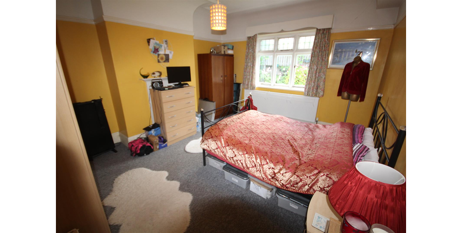 Charming Bungalow on Corner Plot Awaits Transformation