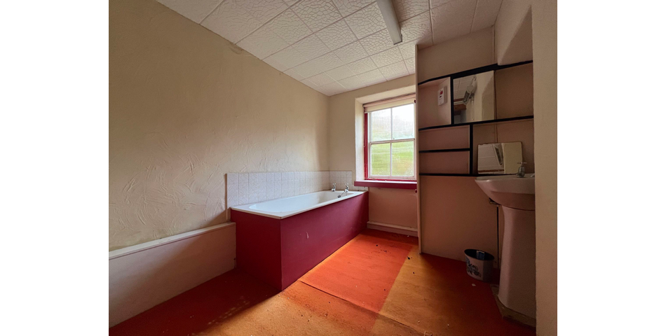 Traditional Welsh Cottage in Need of Modernisation