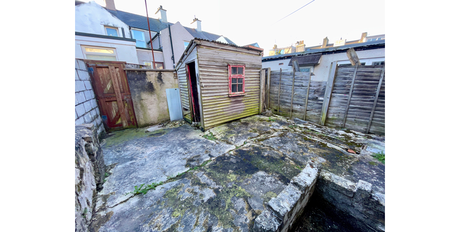 Two Bedroom Terrace House in Need of Modernisation