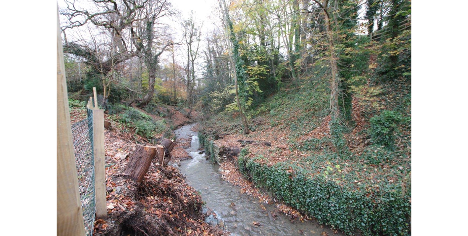 Detached Property with Garage/Workshop to the Ground Floor & Accommodation to the First Floor