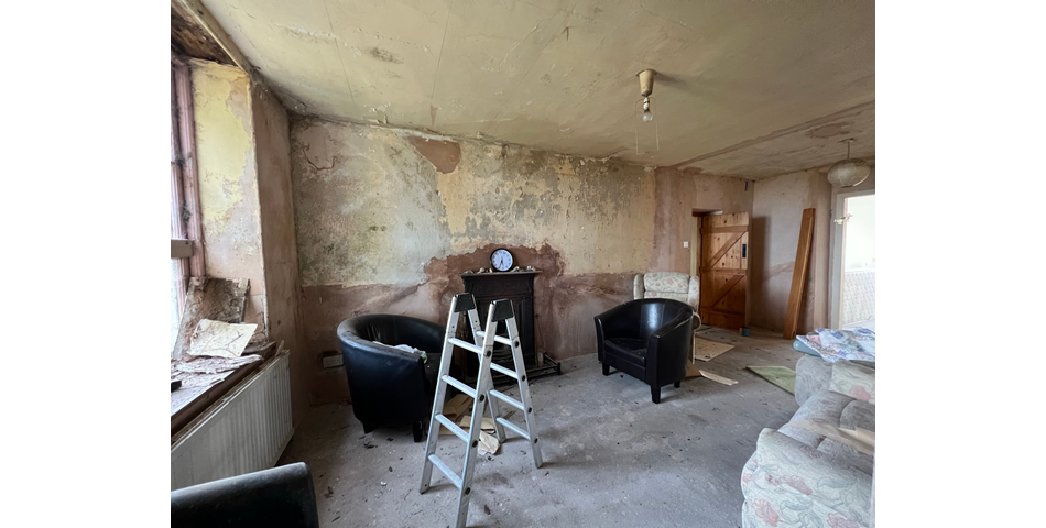 Detached House with Views, Set in Just Under 4 Acres 