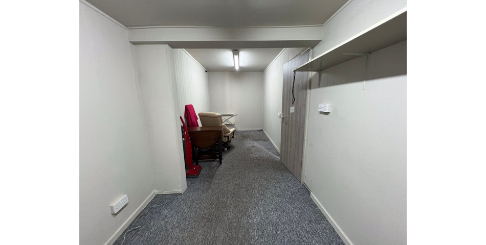 Commercial Premises - Offices & Buildings 