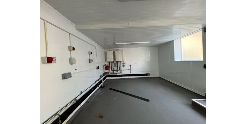 Commercial Premises - Offices & Buildings 