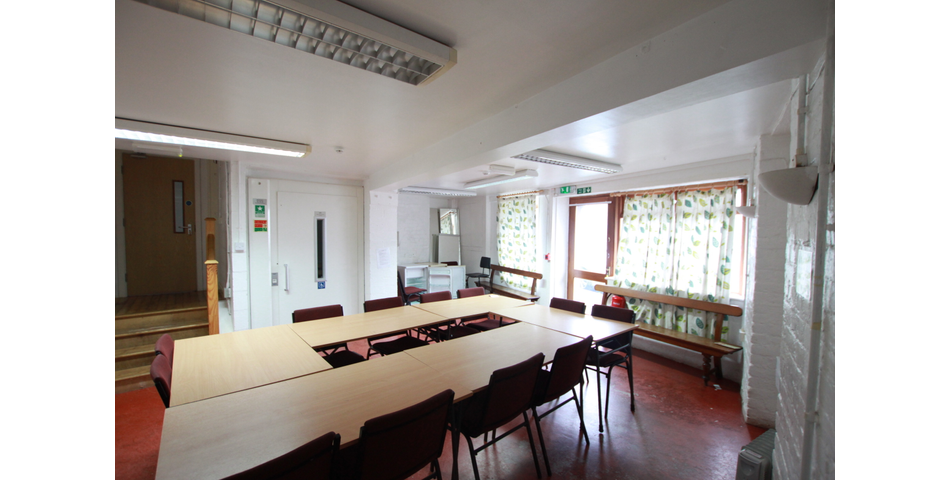 Three Storey Commercial Premises extending to some 340Sq/m 