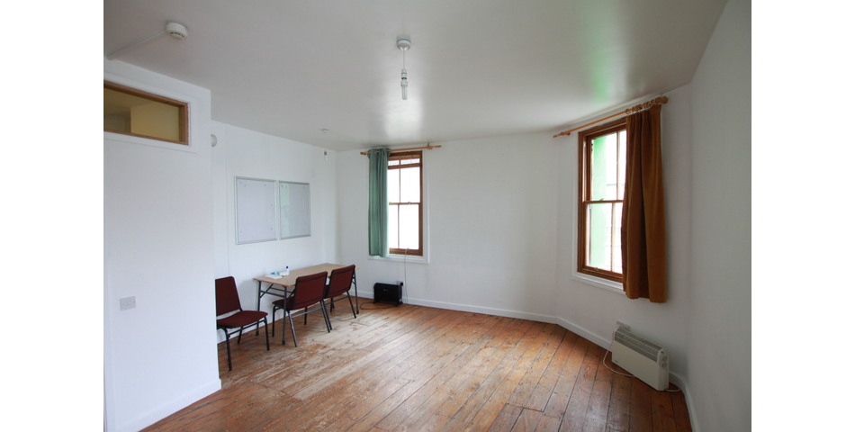 Three Storey Commercial Premises extending to some 340Sq/m 