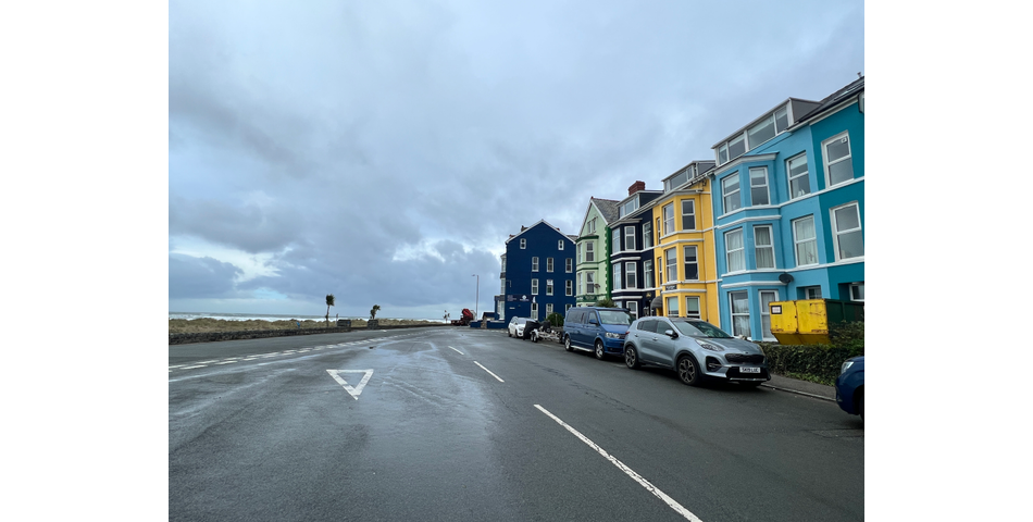 Guest House Overlooking the Seafront of Barmouth