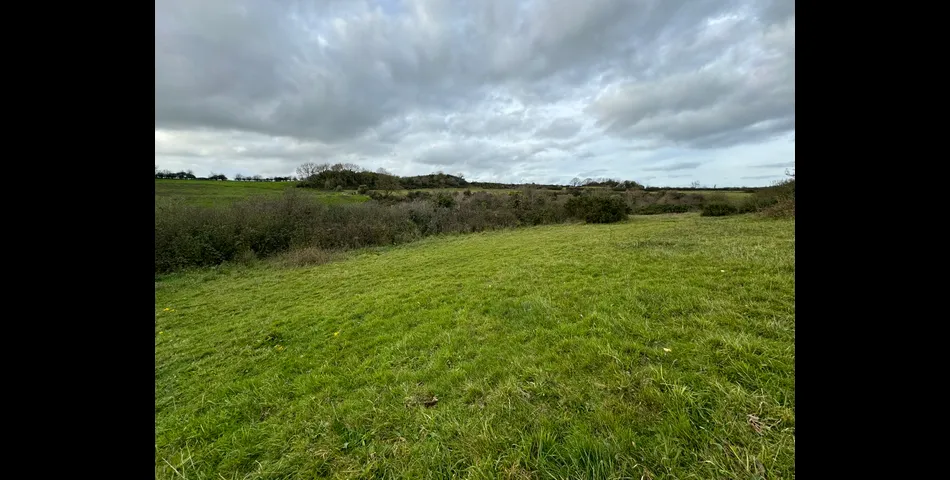 Land Extending to Circa 22 Acres