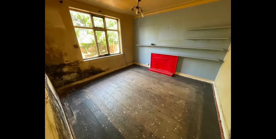 Three-Bedroom Semi-Detached House in Penrhyn Bay, Llandudno