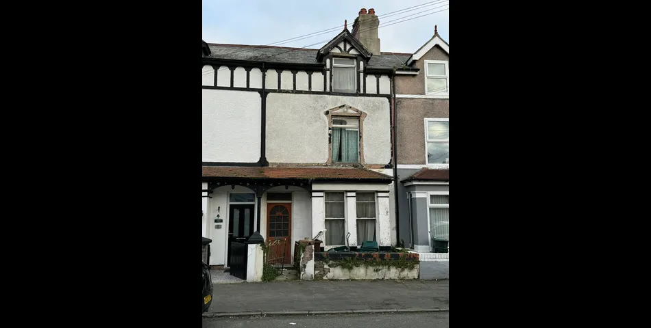 Terraced Property in Need of Refurbishment
