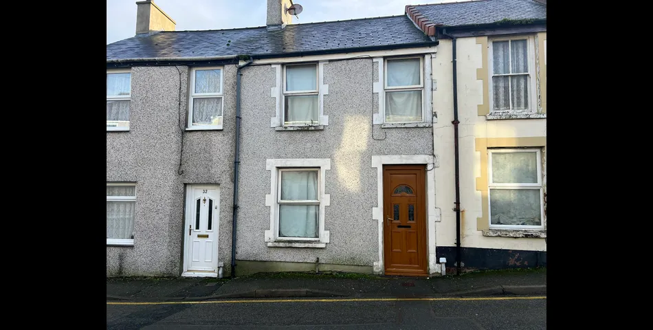  Two Bedroom Terraced House in Need of Refurbishment