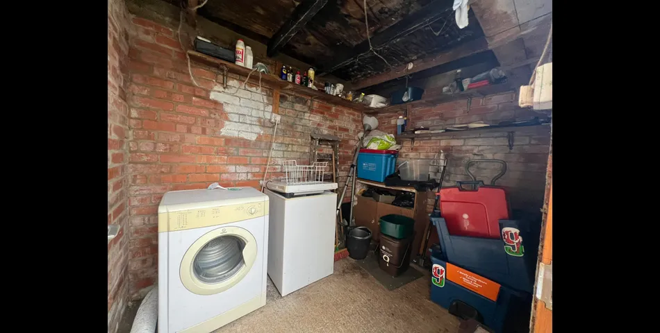 Three-Bedroom House Circa 0.5 of a Mile From Town Centre