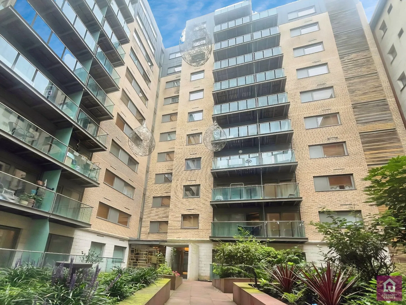 2 bed Apartment